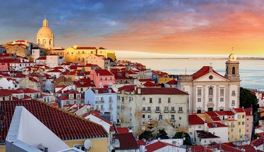 buying weed in Lisbon